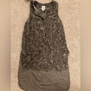 Know Rose Women’s Tunic Top.